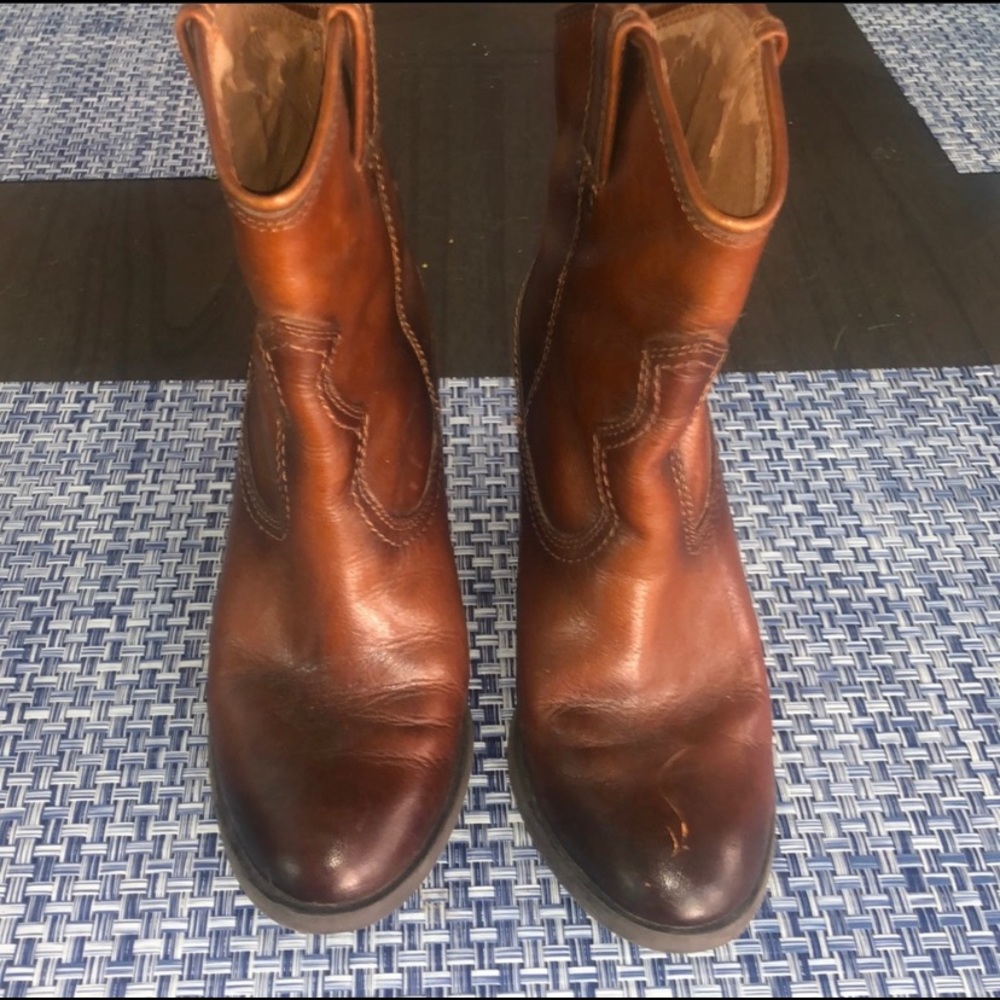 Vintage Women’s Lucky Brand boots 🥾